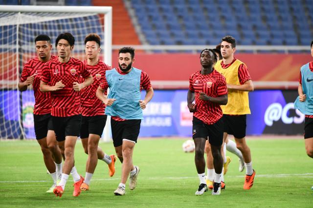 英超直播-哈维尔号令:绝对自信PK山东 发生什么都不必怀疑!