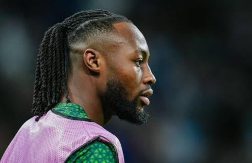 360直播-参加非职业+英格兰4个级别联赛+欧冠，塞门约为历史第二人