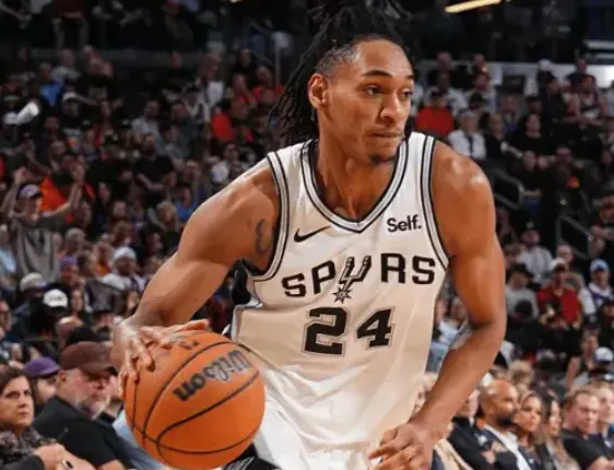 NBA在线免费体育直播-瓦塞尔：我觉得我们在转换进攻中速度不够快，出球不够迅速